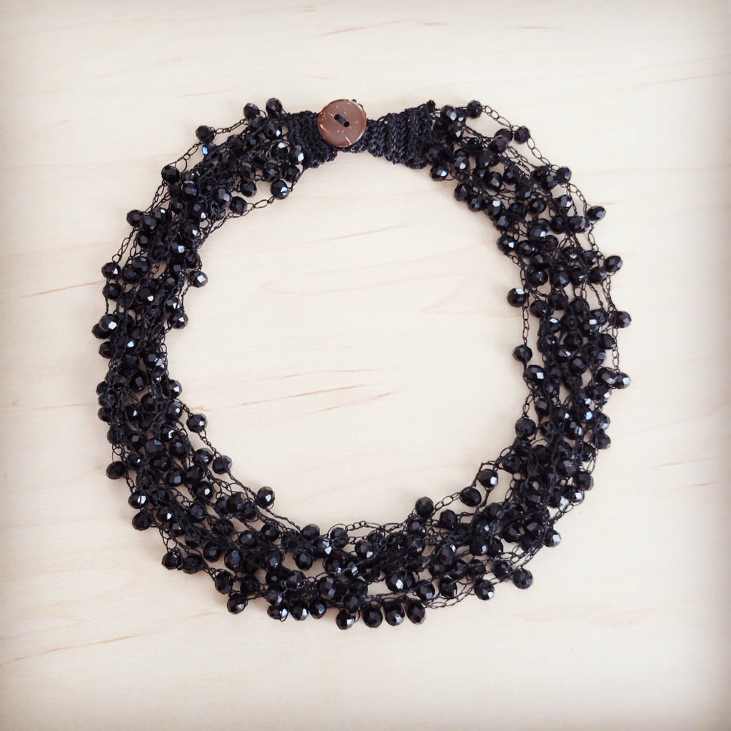 **Noir Cluster Statement Choker 257mf