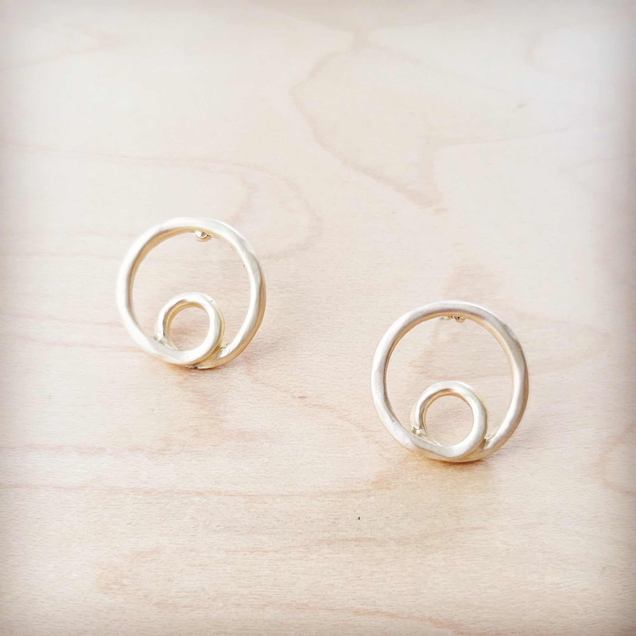 **Matte Gold Double Circle Earrings 200g