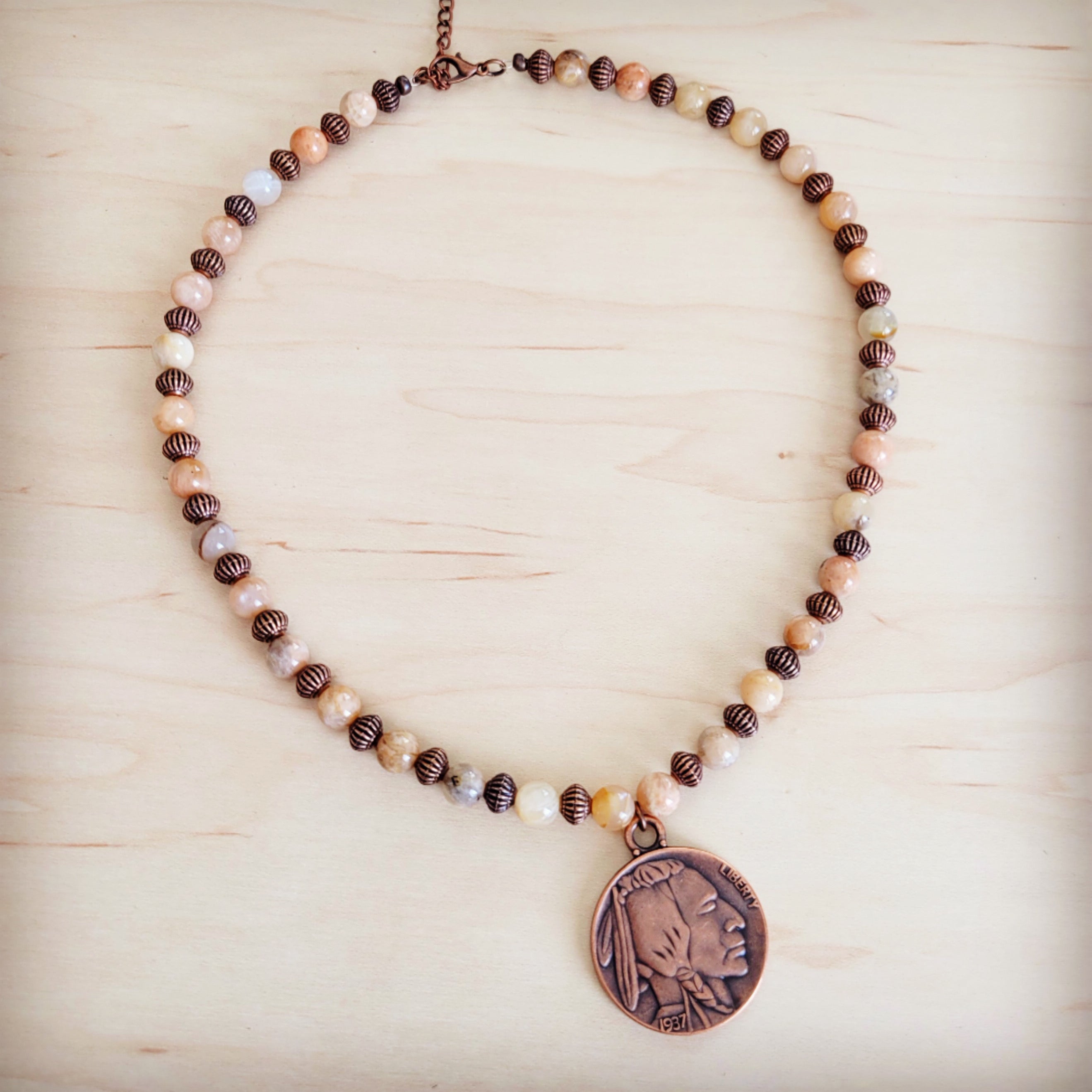 **Natural Agate Beaded Collar Necklace w/ Indian Head Pendant 262m
