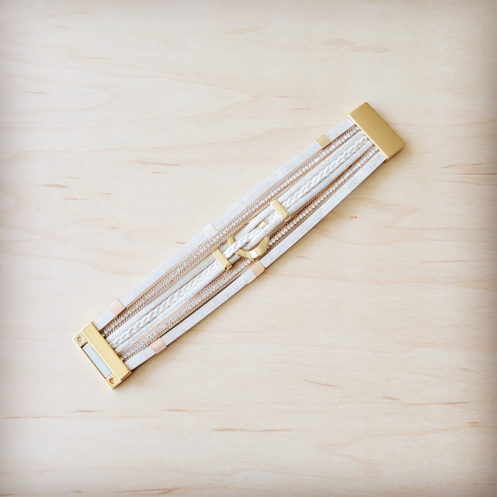 **White & Gold Magnetic Cuff 811L