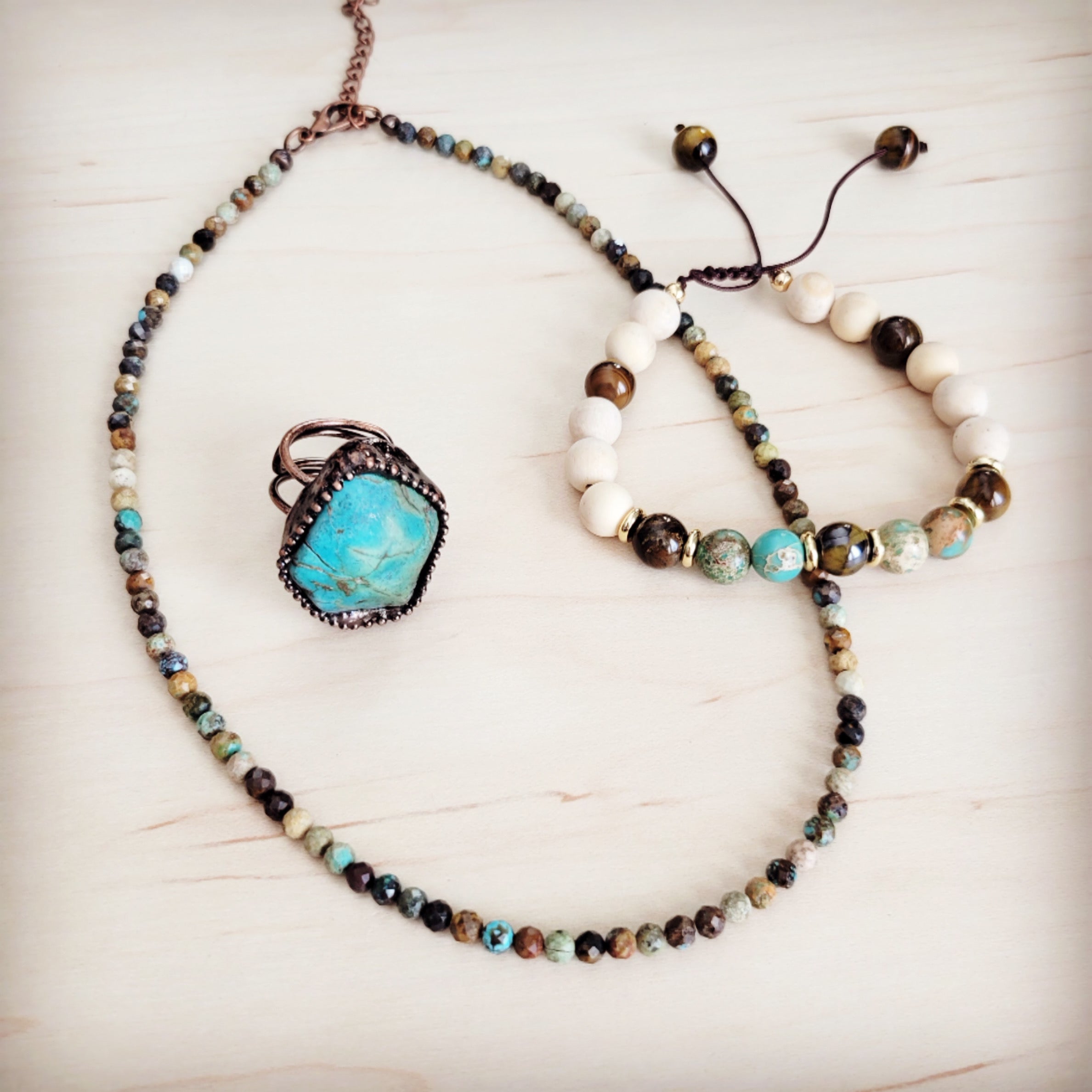 Genuine Jasper and Tigers Eye Beaded Bracelet 811t