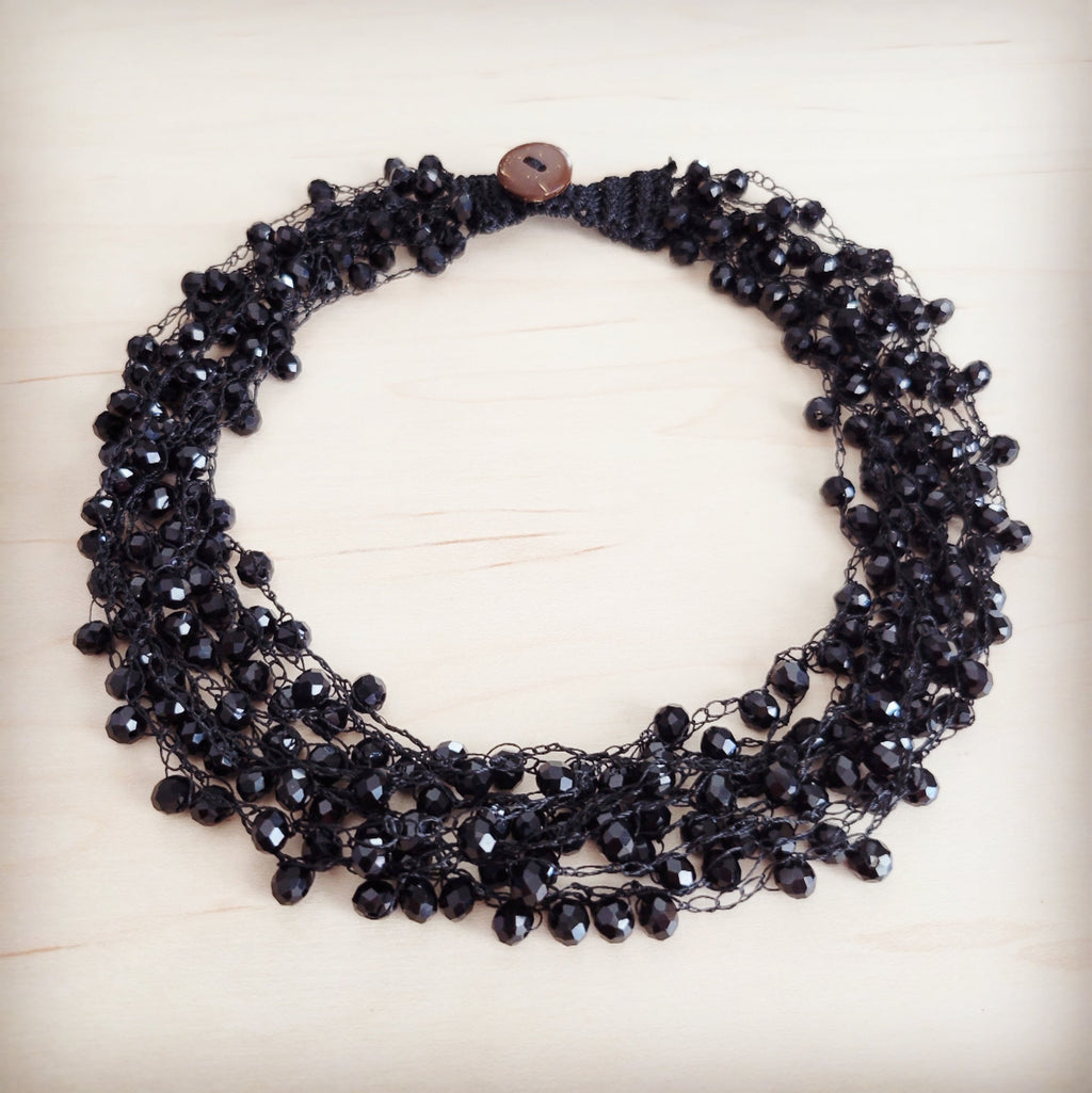**Noir Cluster Statement Choker 257mf
