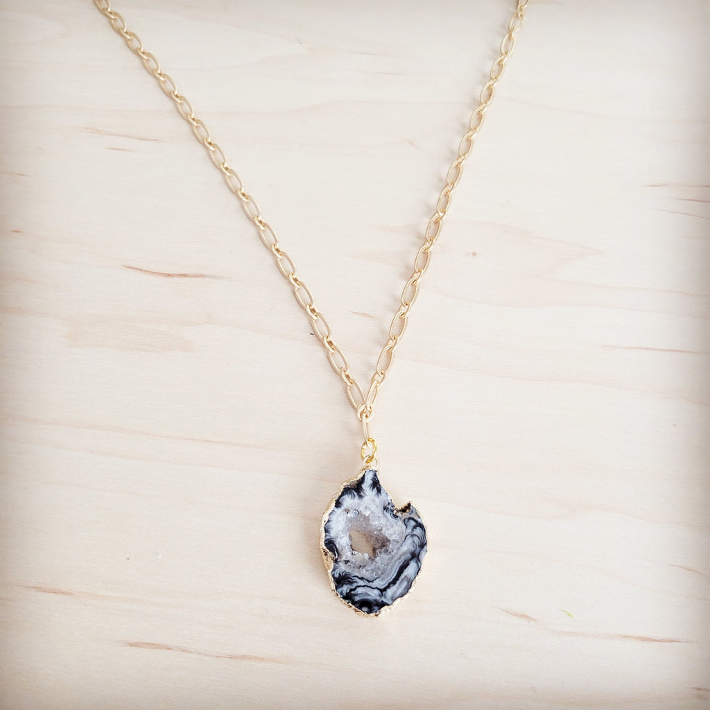 **Gilded Black Agate Necklace 257ma