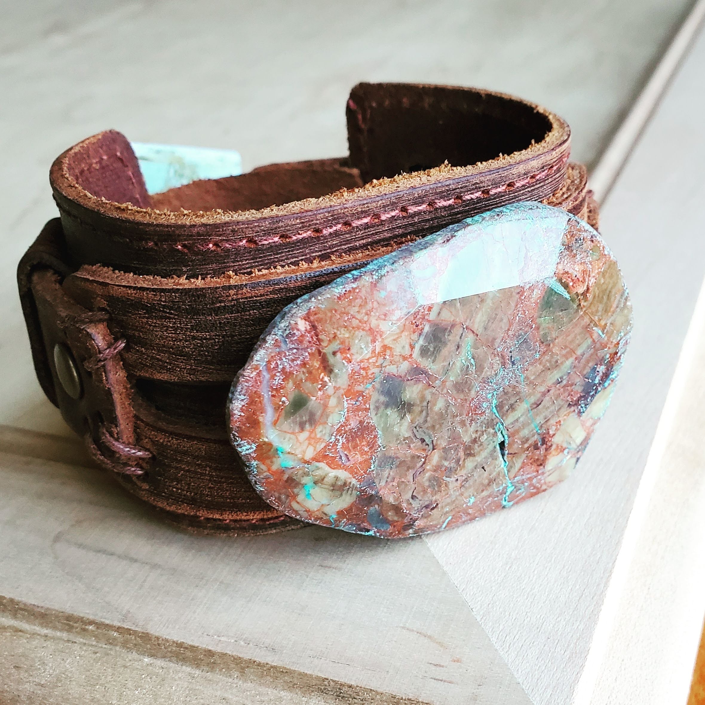 **Genuine Leather Wide Cuff Bracelet w/ Ocean Agate Slab 004C