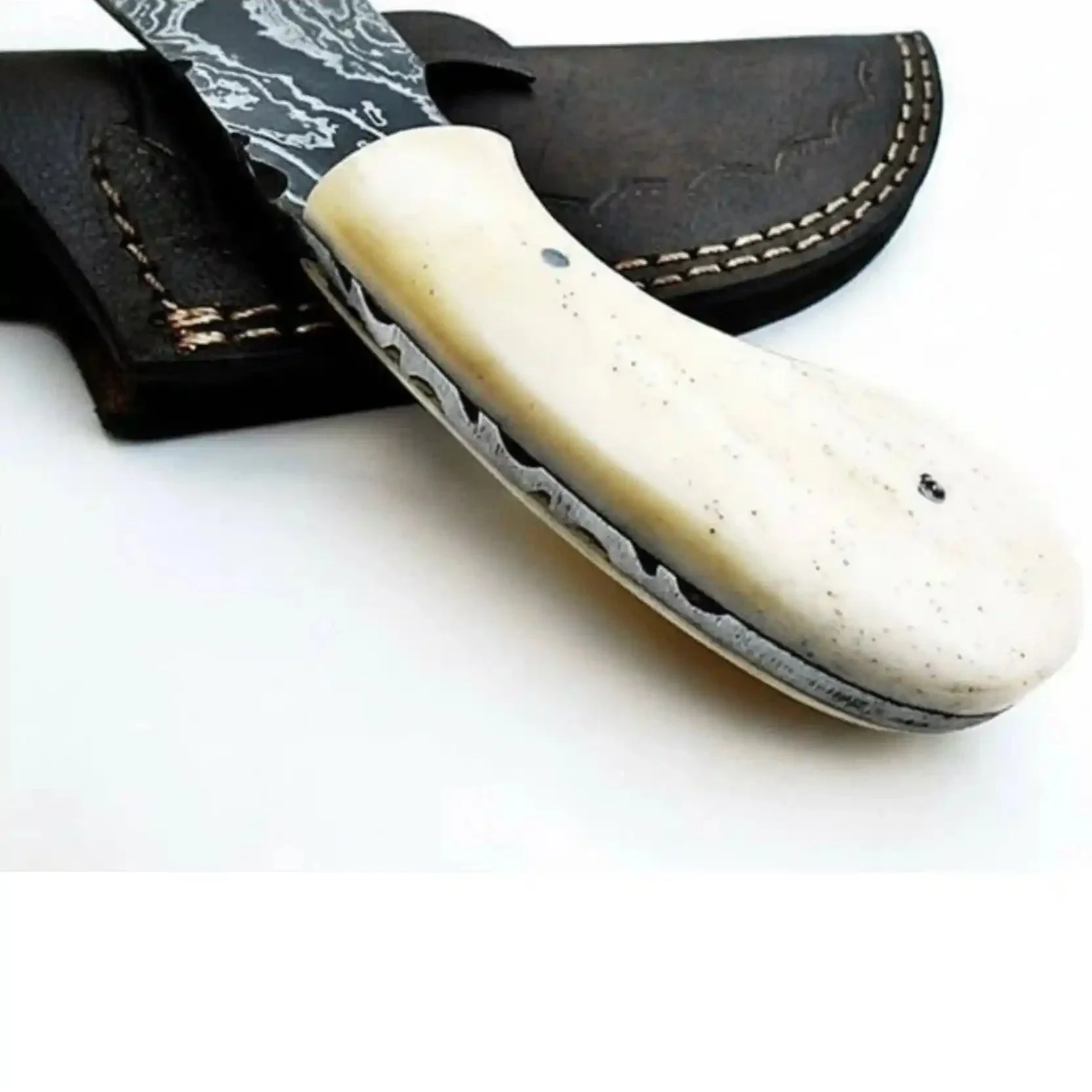 Custom Made Damascus Steel Hunting Knife / Skinning Knife  Gut Hook DK-0101