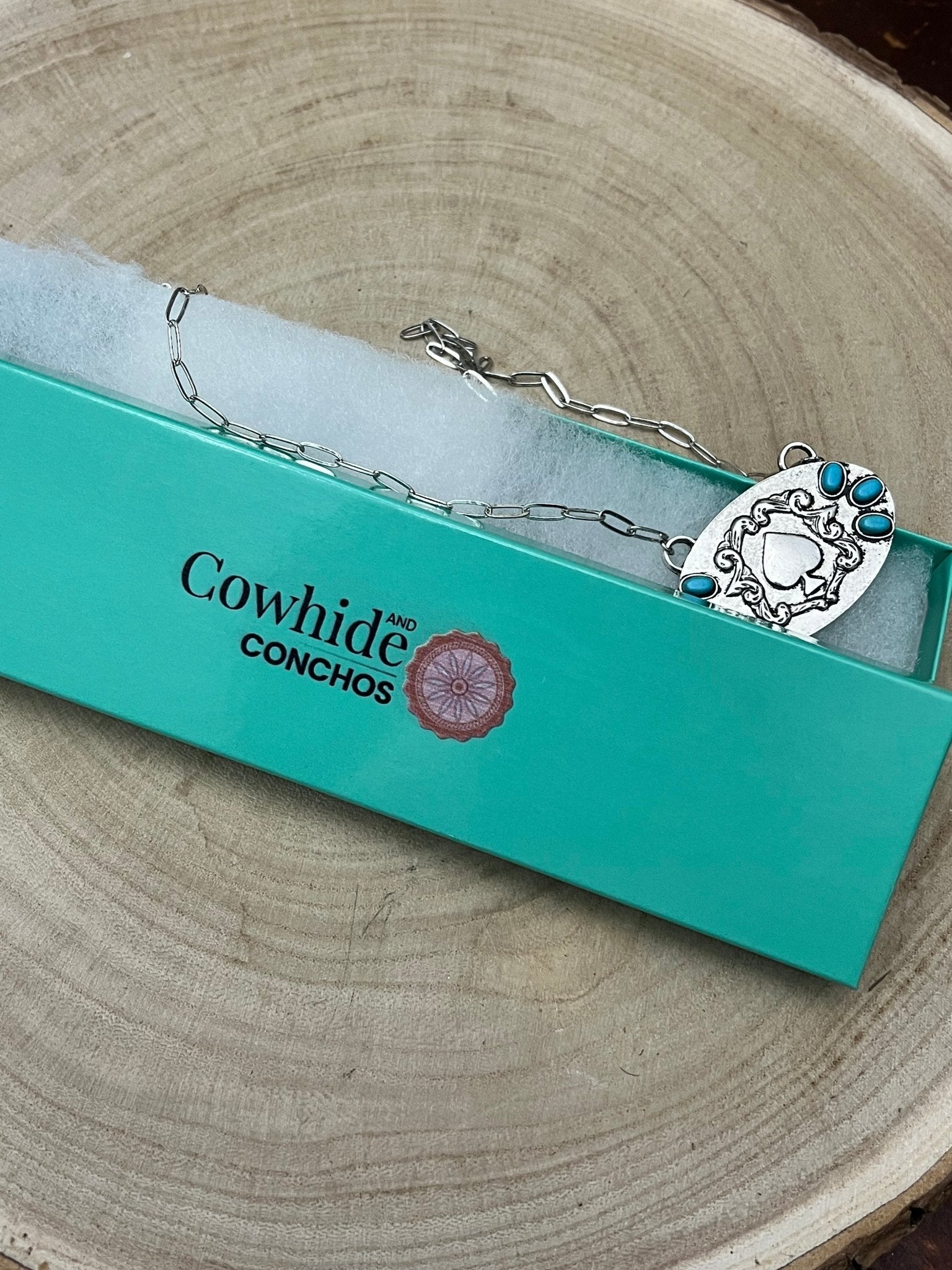 Western Spade & Faux Turquoise Statement Necklace - 18" Silver Tone